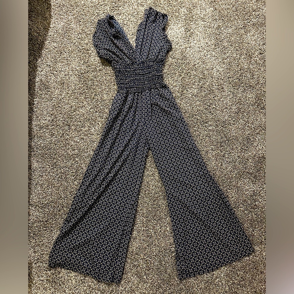 Max Studio Wide Leg Jumpsuit Size Medium